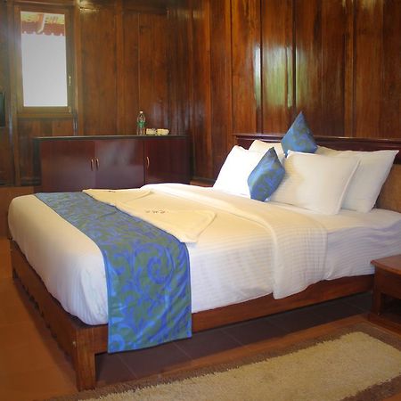 Kalppavanam Heritage Resort Thekkady Kültér fotó