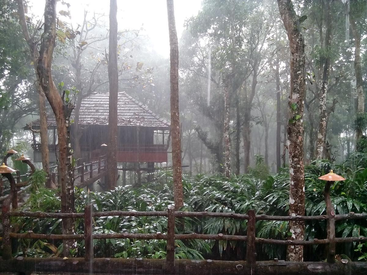 Kalppavanam Heritage Resort Thekkady Kültér fotó